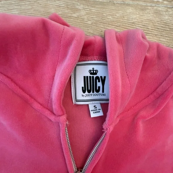 Juicy by Juicy Couture Pink Velour Midweight Track Jacket SIZE Small - Picture 2 of 5